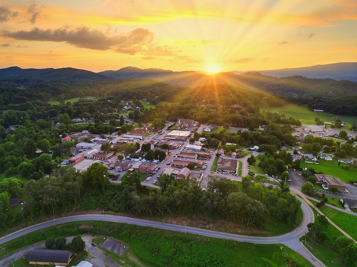Moss Creek, NC - Hayesville, North Carolina - Wikipedia