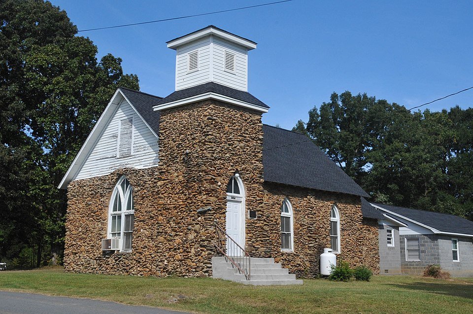 Mount Pleasant, NC - File:FIRST CONGREGATIONAL CHURCH, MT. PLEASANT, CABARRUS COUNTY.jpg -  Wikimedia